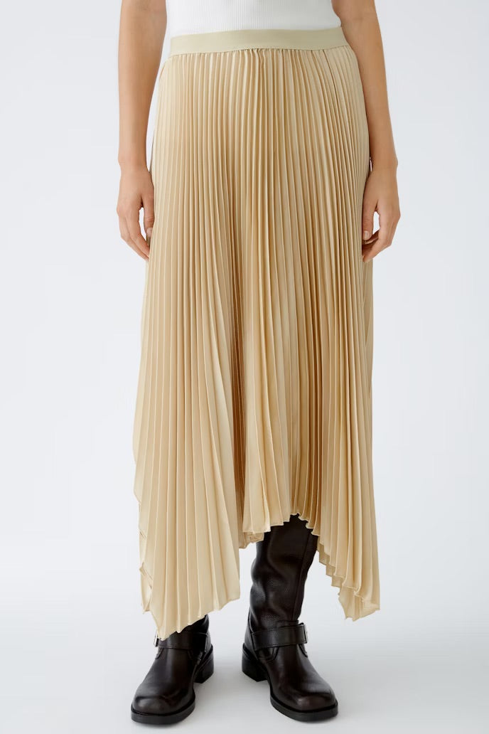 Midi pleated skirt in gold satin