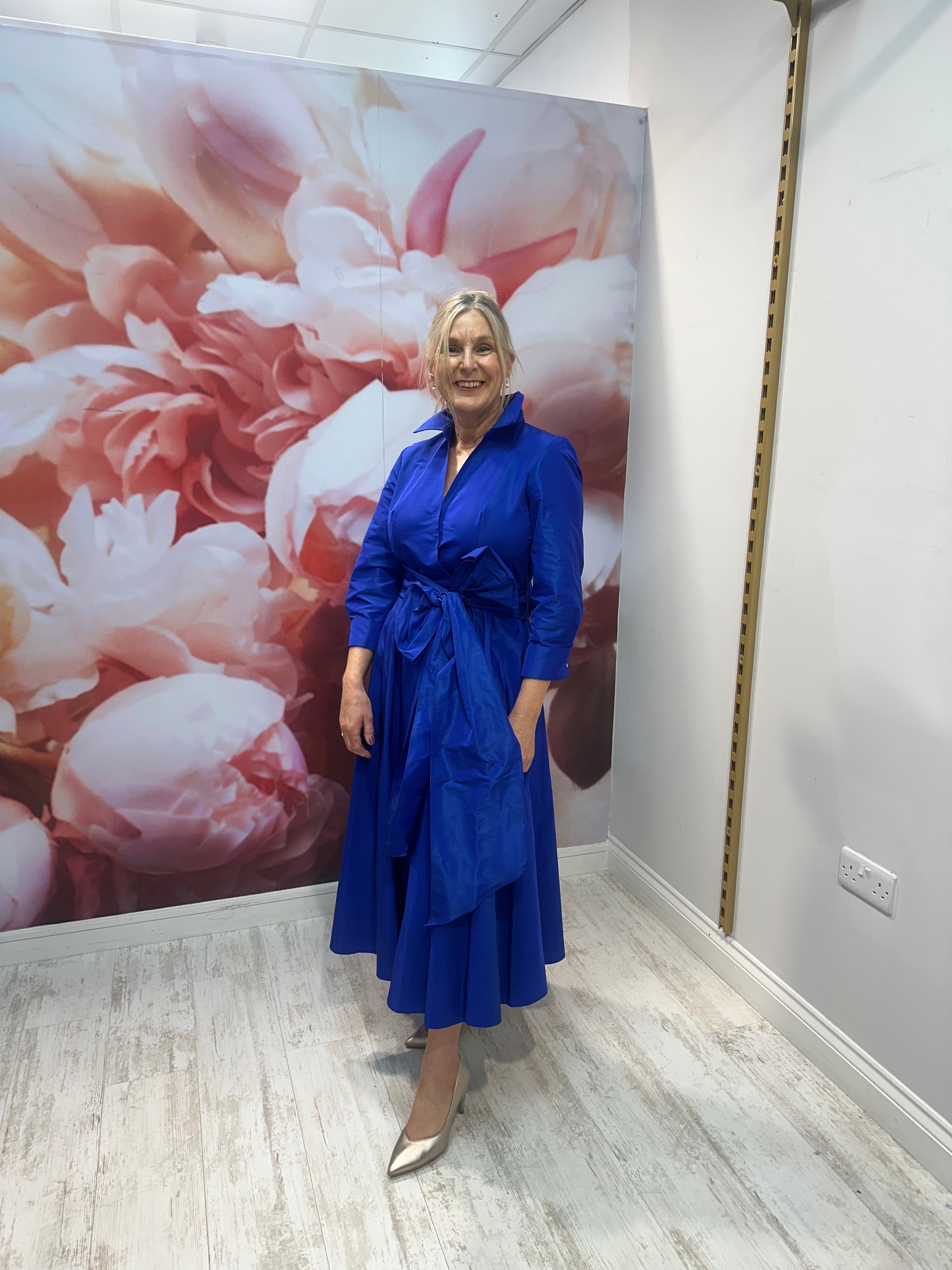 Taffeta dress in cobalt blue