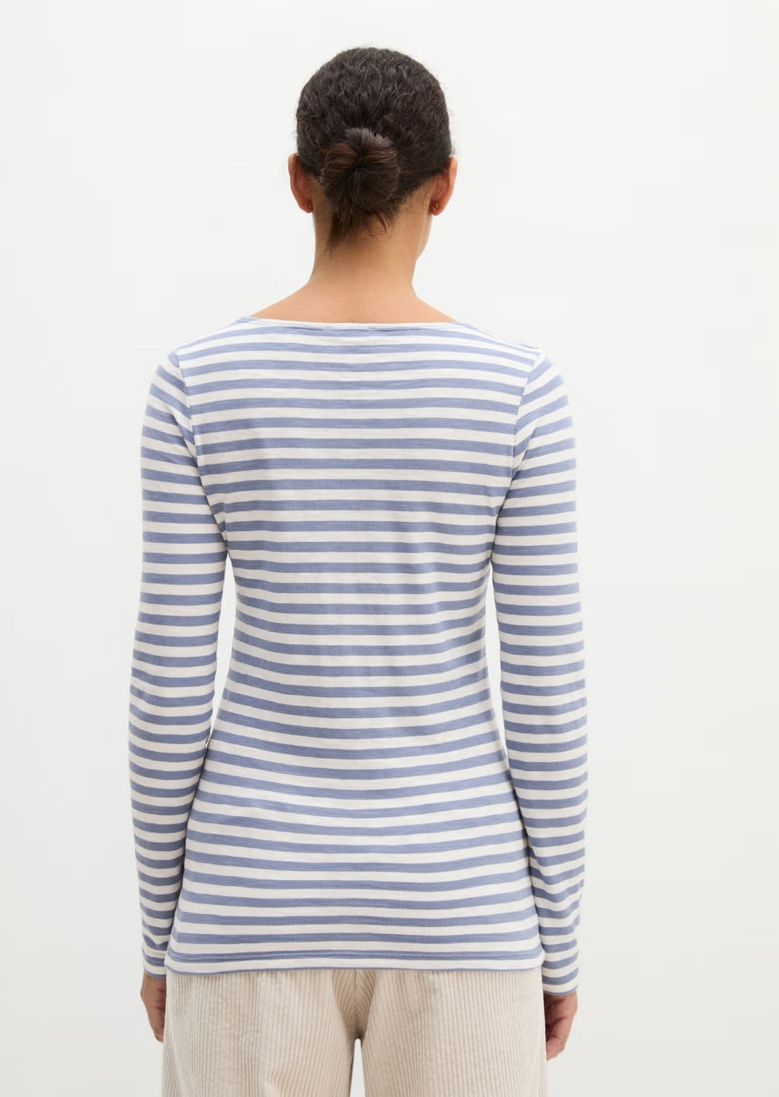 Striped long sleeve top in blue and white