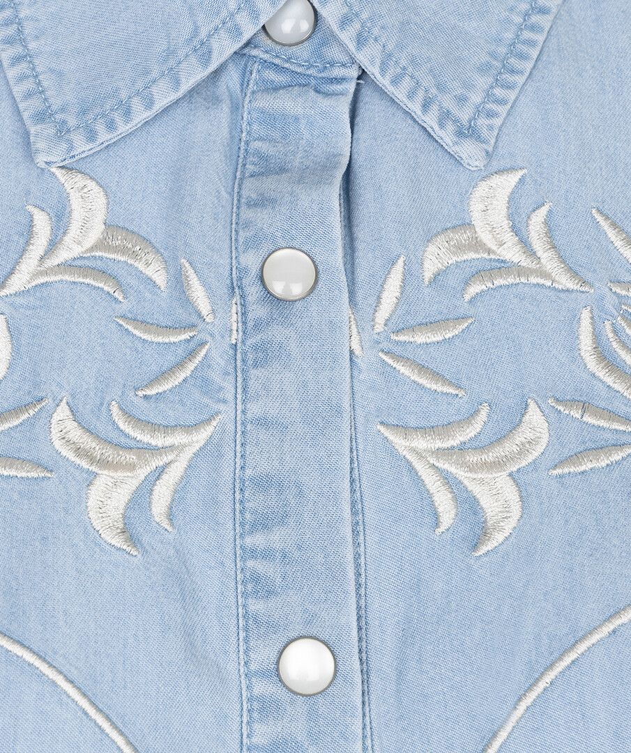 Chambray blouse  in light blue with embroidery