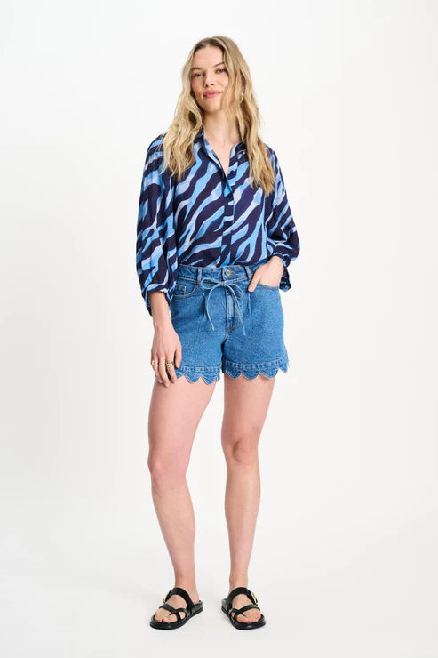 Denim Shorts with Scallop