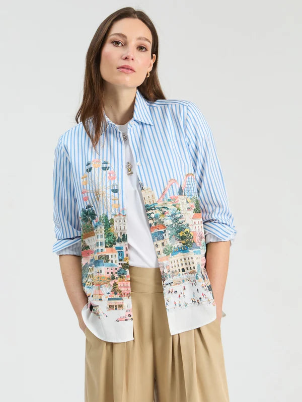 Vertically striped shirt in blue and white with panoramic illustration