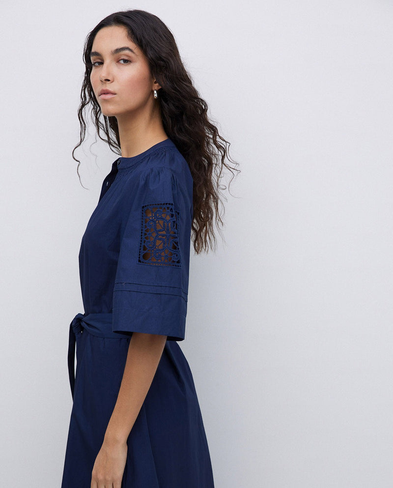 Poplin dress with lace