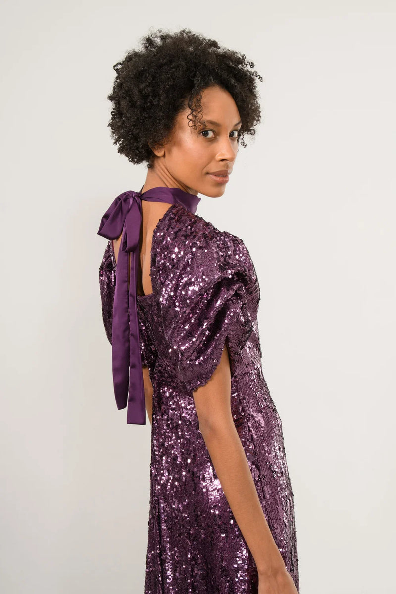 Merry sequinned dress in aubergine