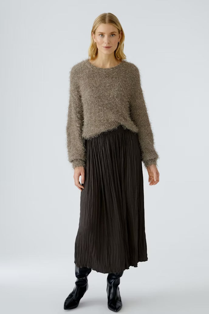 Cropped sweater in fringe yarn in smoky taupe