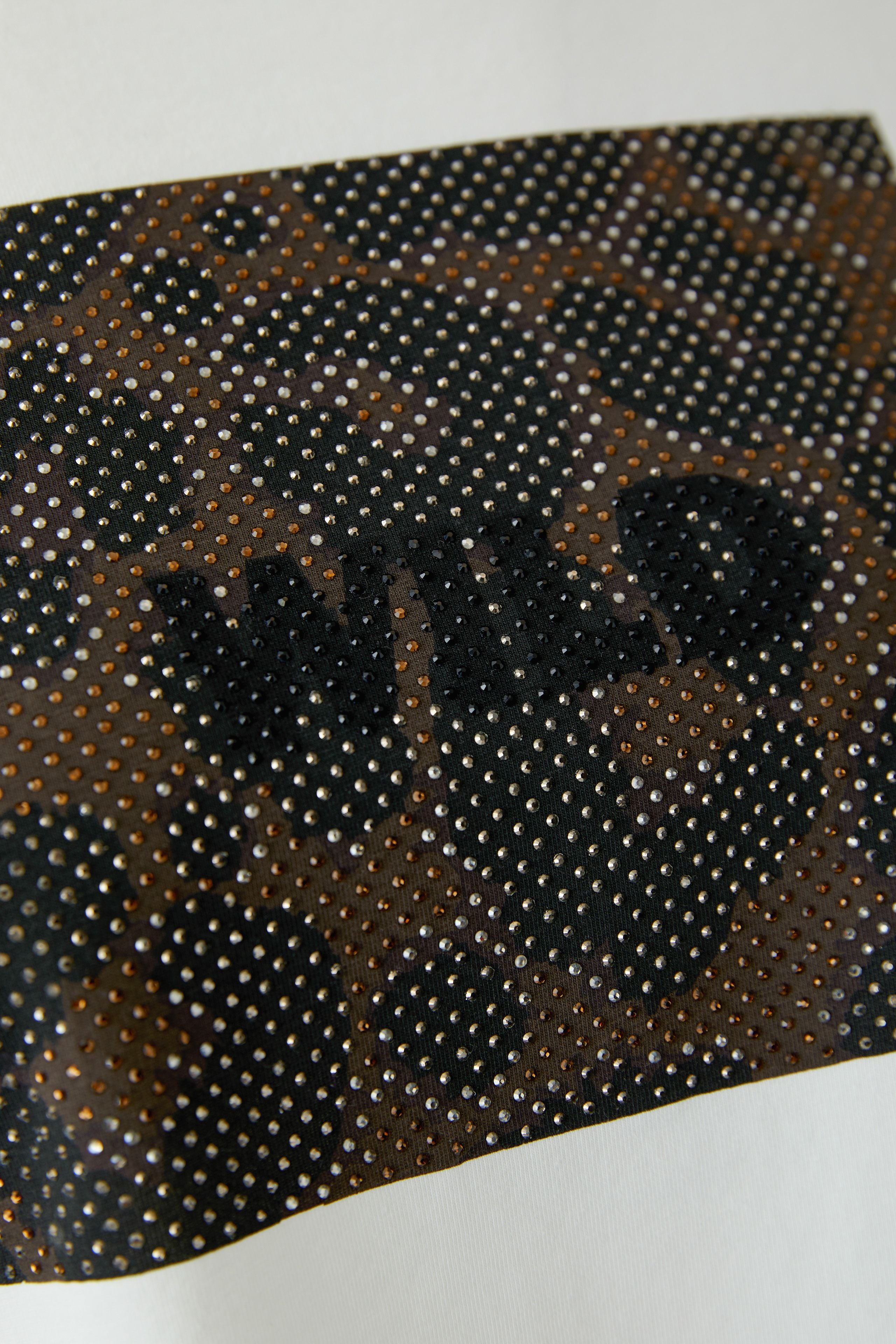 Wild Tshirt with Leopard Print Accents