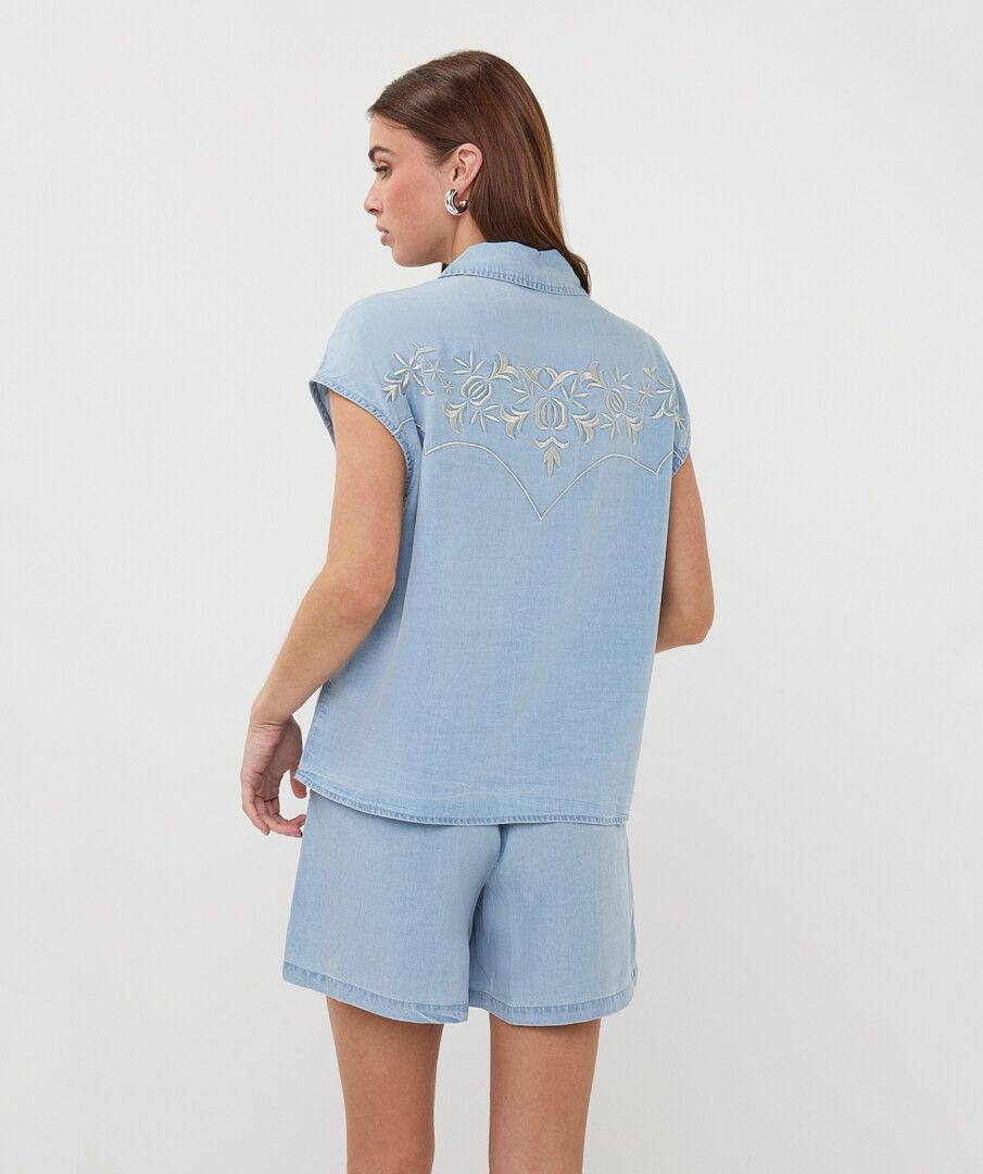 Chambray blouse  in light blue with embroidery