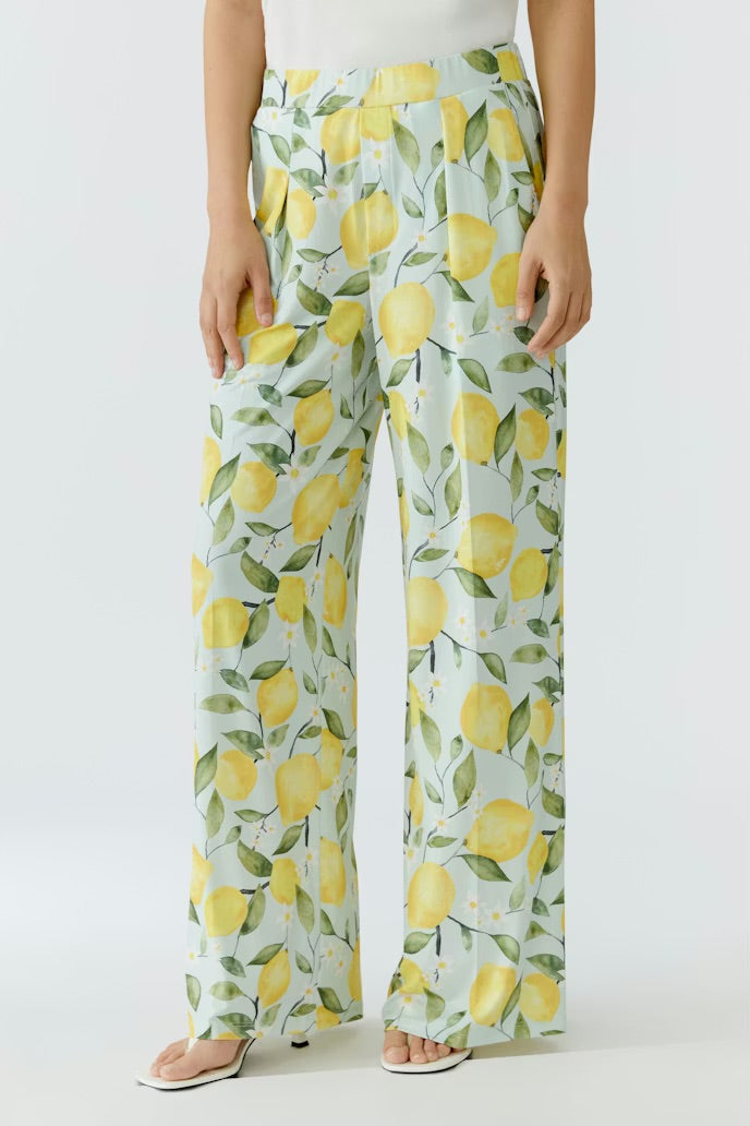 Comfortable pull on pants with all over lemon print