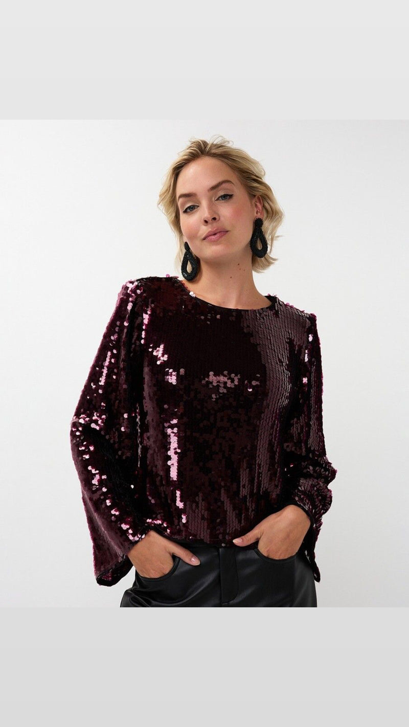 Long sleeve sequin top in maroon
