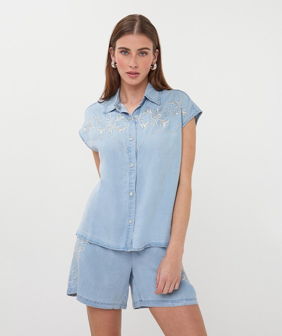 Chambray blouse  in light blue with embroidery