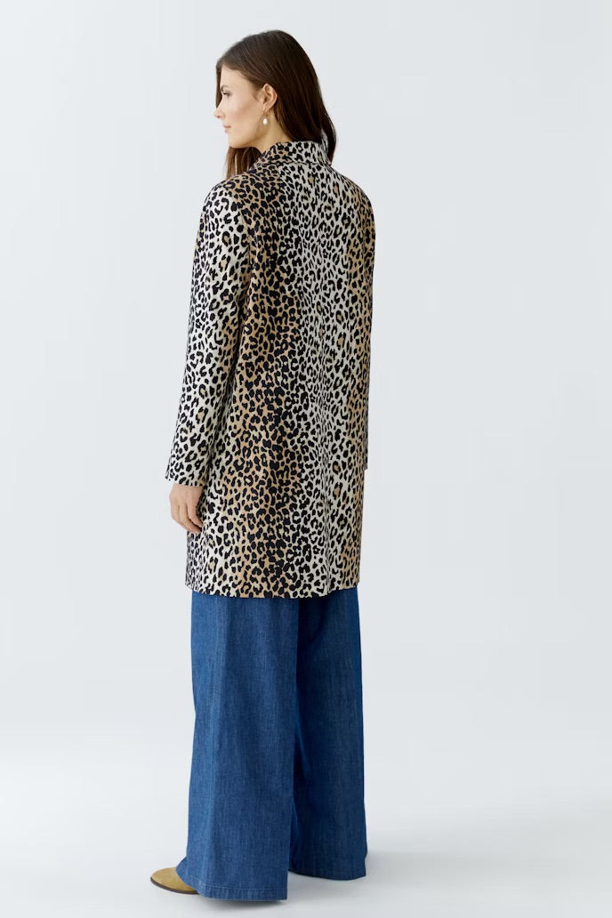 Car coat with all-over Leo print