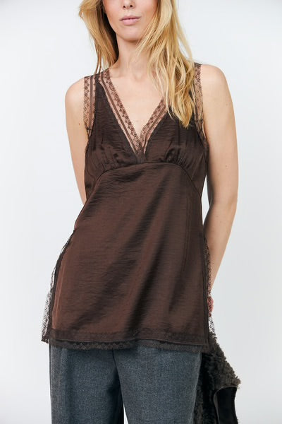 Cain top in washed black