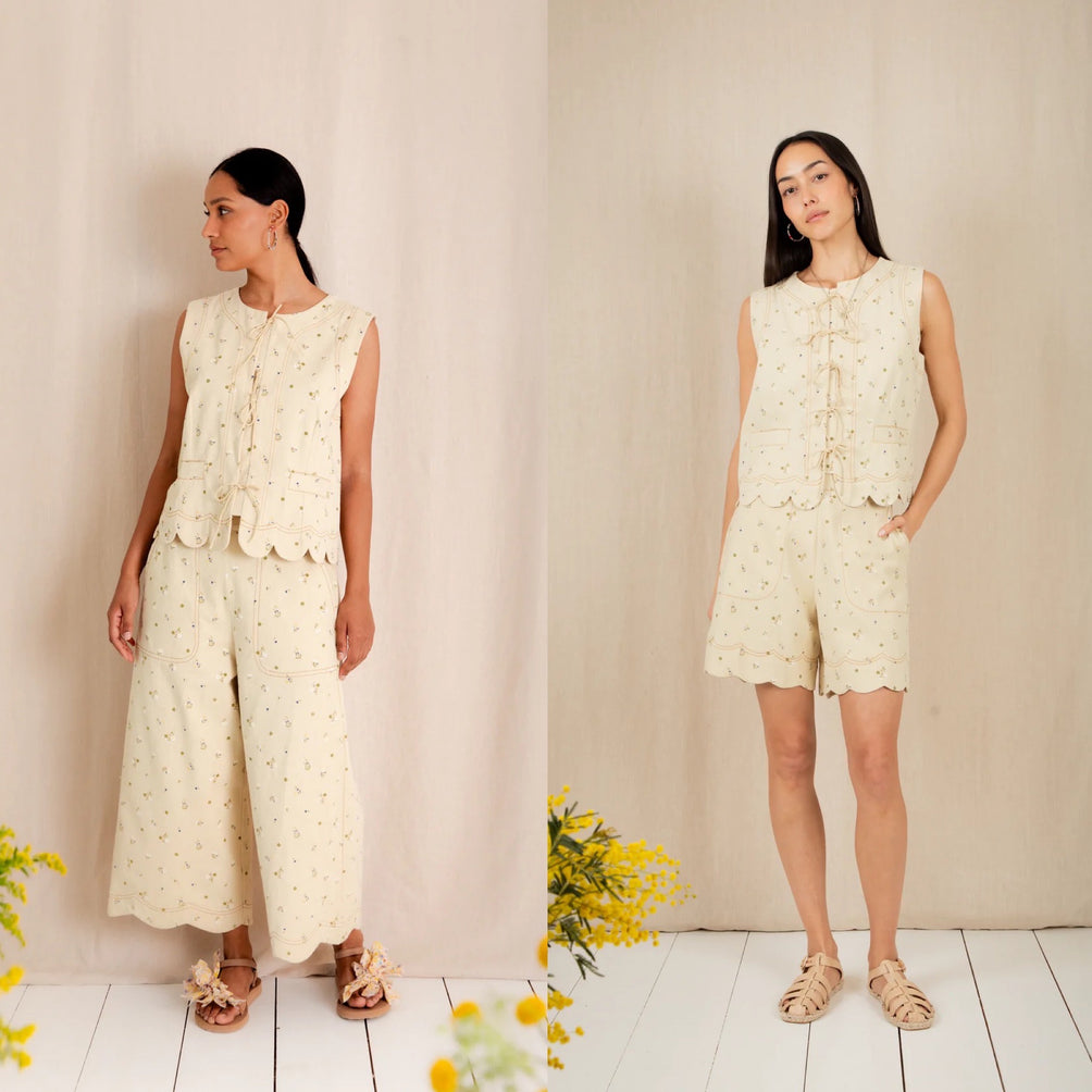 Mary Short stone multi