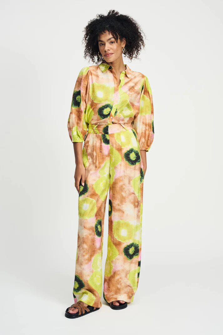 Summer Bliss Blouses Lime