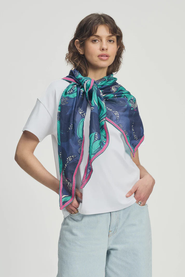 Shawl in delicacy green print