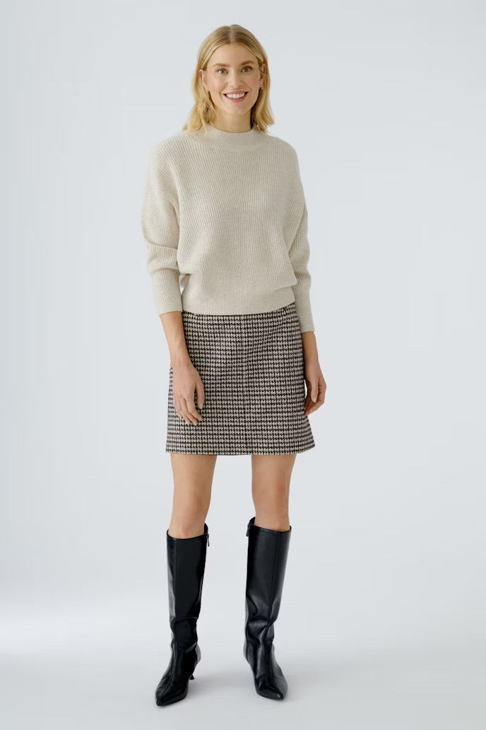 Pullover in light beige