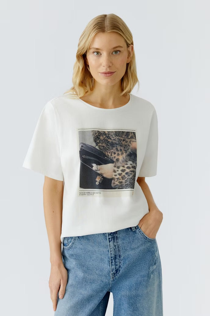 T-shirt in fashionable style with decorative print