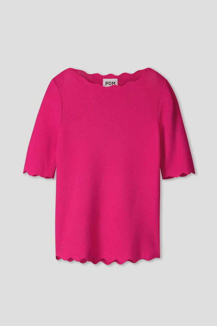 Knitted top in bright rose with scalloped edge