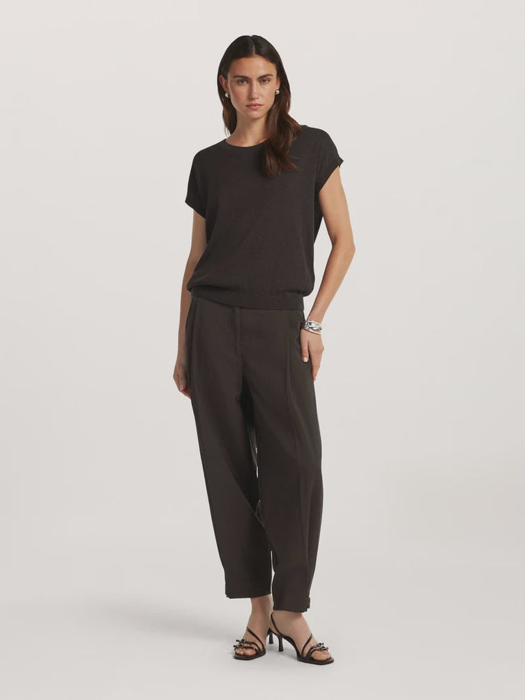 Sleeveless lurex knit