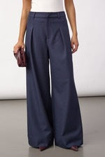 Wide leg navy trousers with pleats