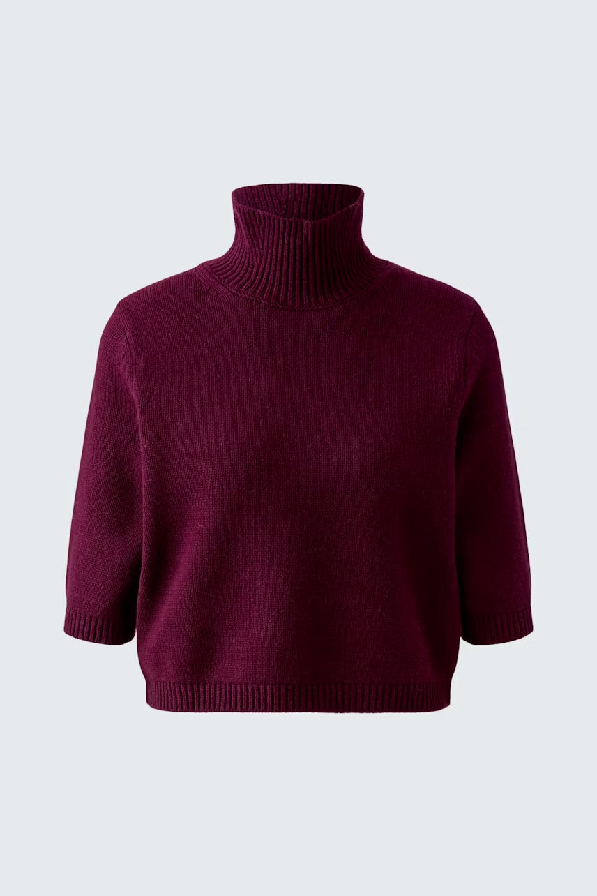 Berry   half sleeve cropped  jumper
