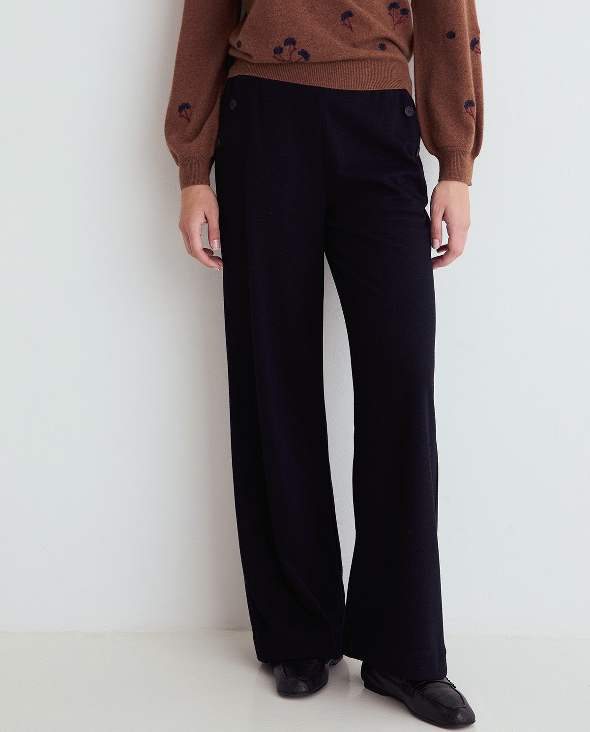 Navy knit trouser