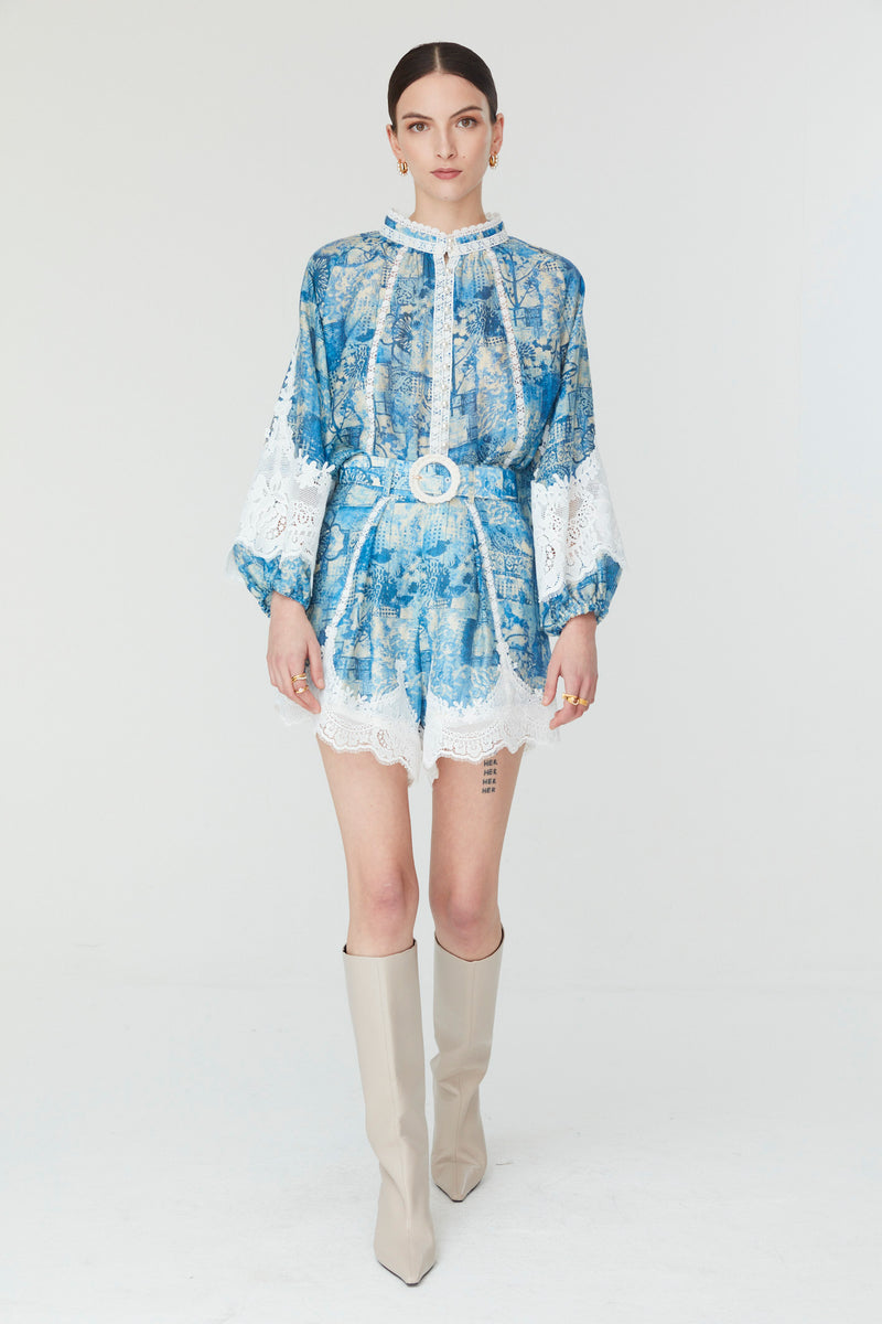 Sia Short in Blue Floral Print