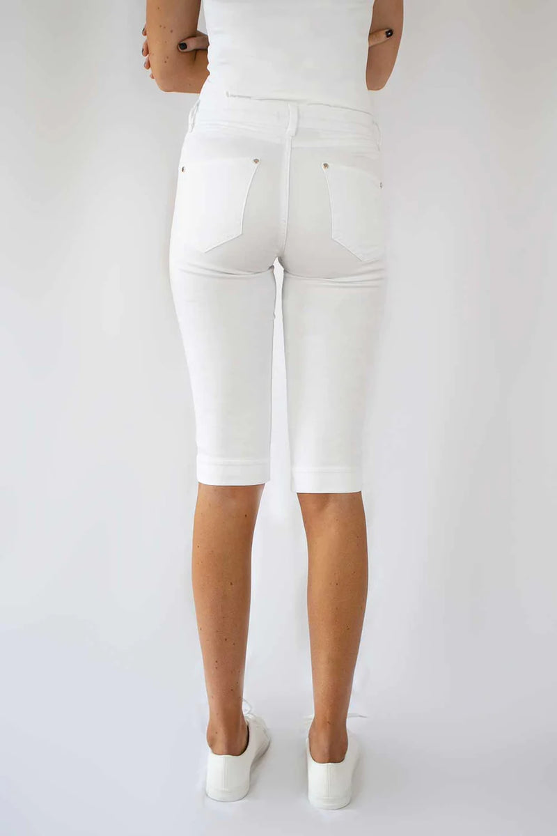 Remi Shorts in White