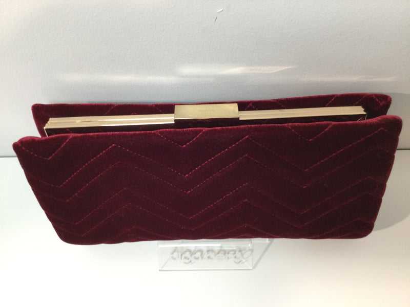 Olga Berg Ob4746 Heidi Velvet Clutch