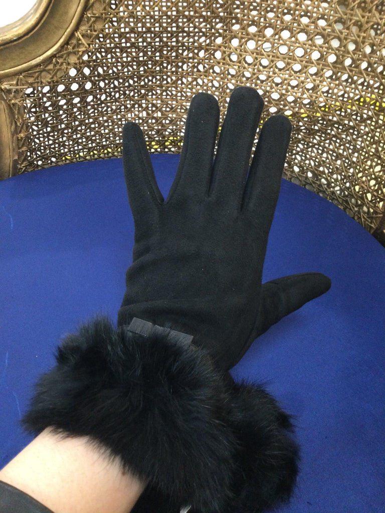 Black Fur Gloves with Bow