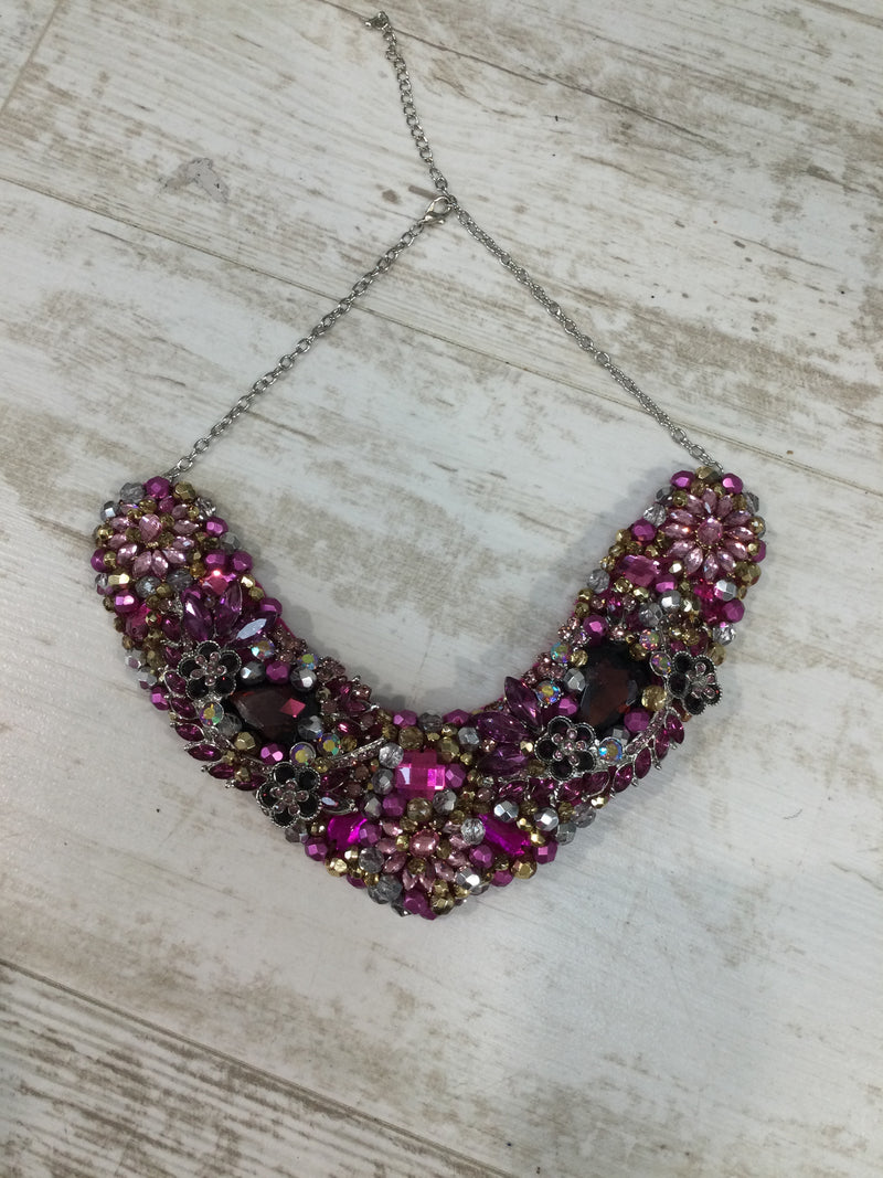 V Collar in Fuschia , Gold and Silver