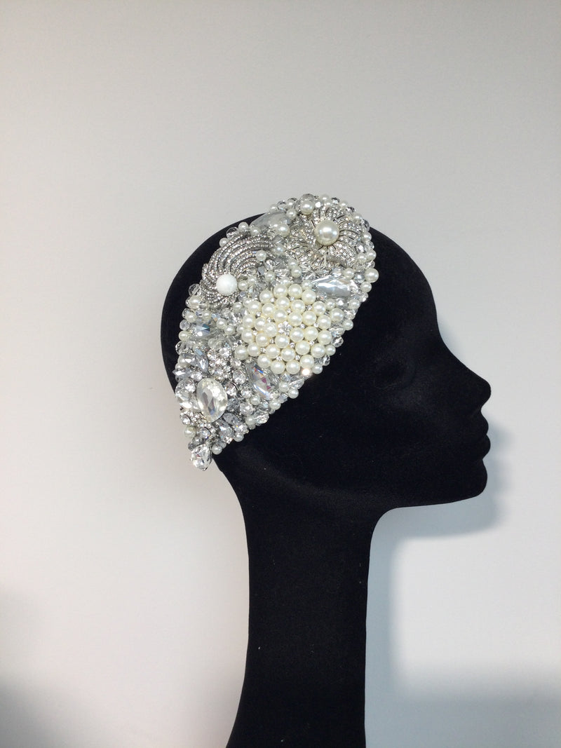 Teardrop in Silver with Pearl & Diamanté Crystals