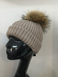 Taupe hat with natural Bobbl