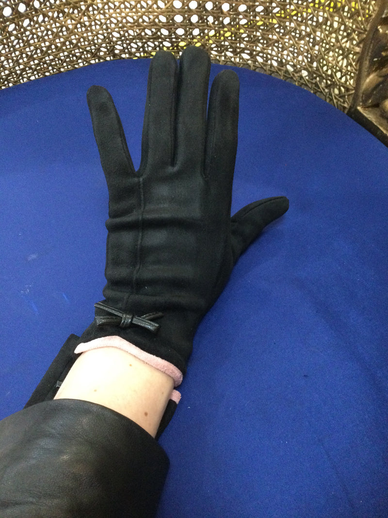 Black Gloves with Bow
