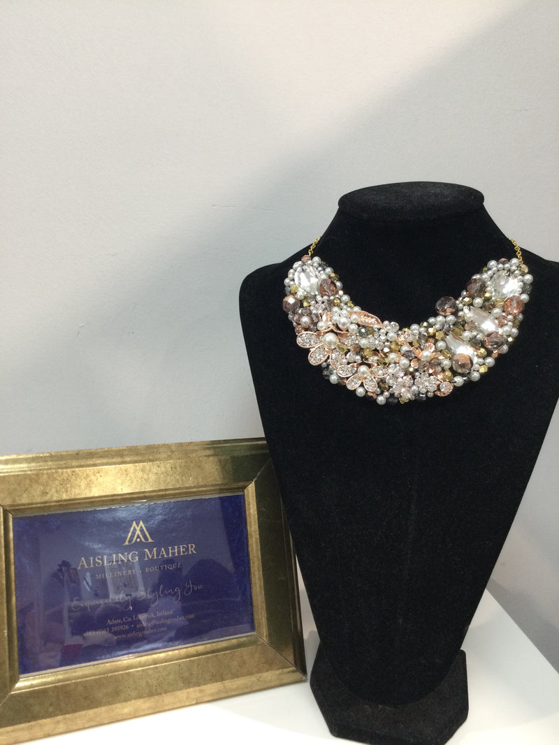 Small Collar in Pearl, Rose Gold and Gold