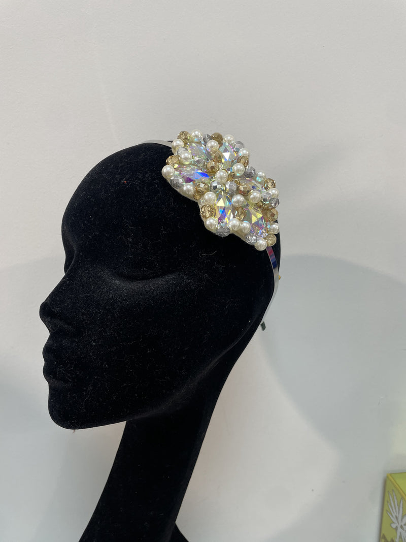 Iris in Pearl Gold and Silver