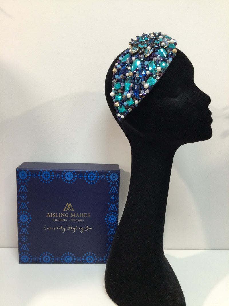 Teardrop in Teal, Navy and Pearl