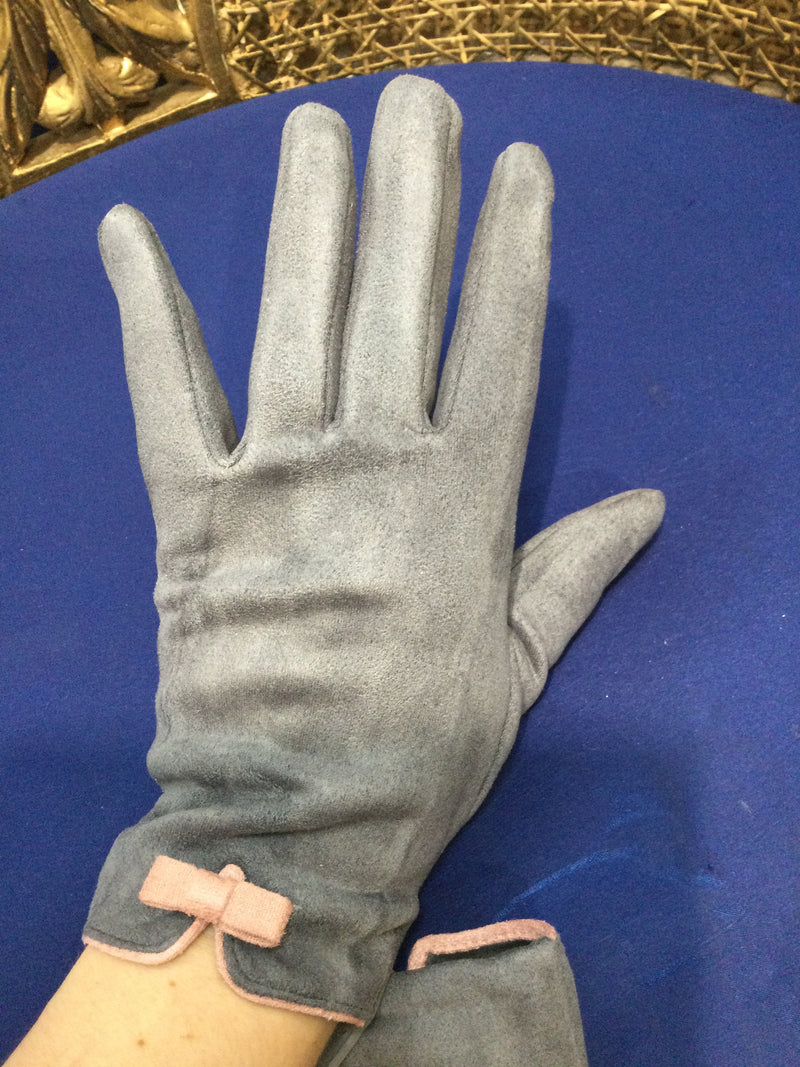Grey Gloves with Bow