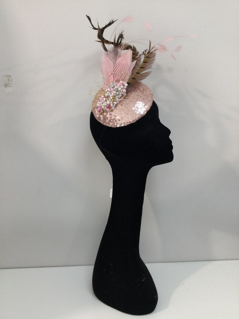 Arianna Headpiece in Pink
