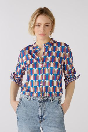 Round neck patterned blouse