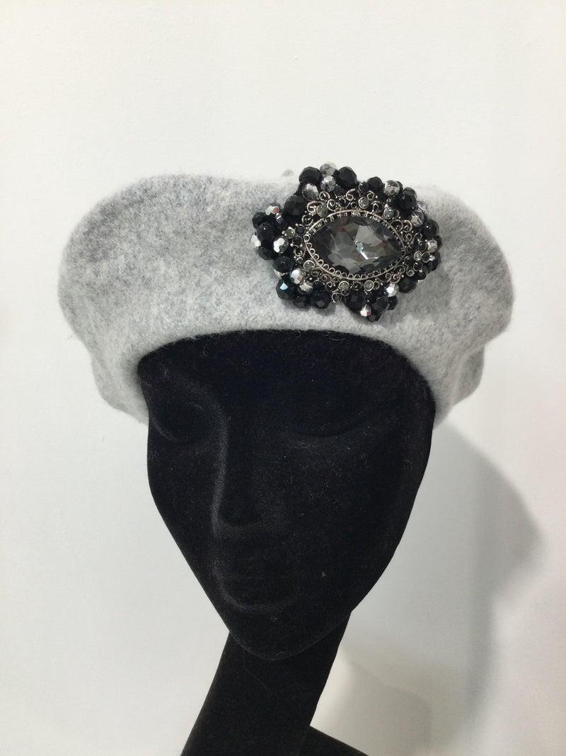 Grey Beret with Pewter Diamond