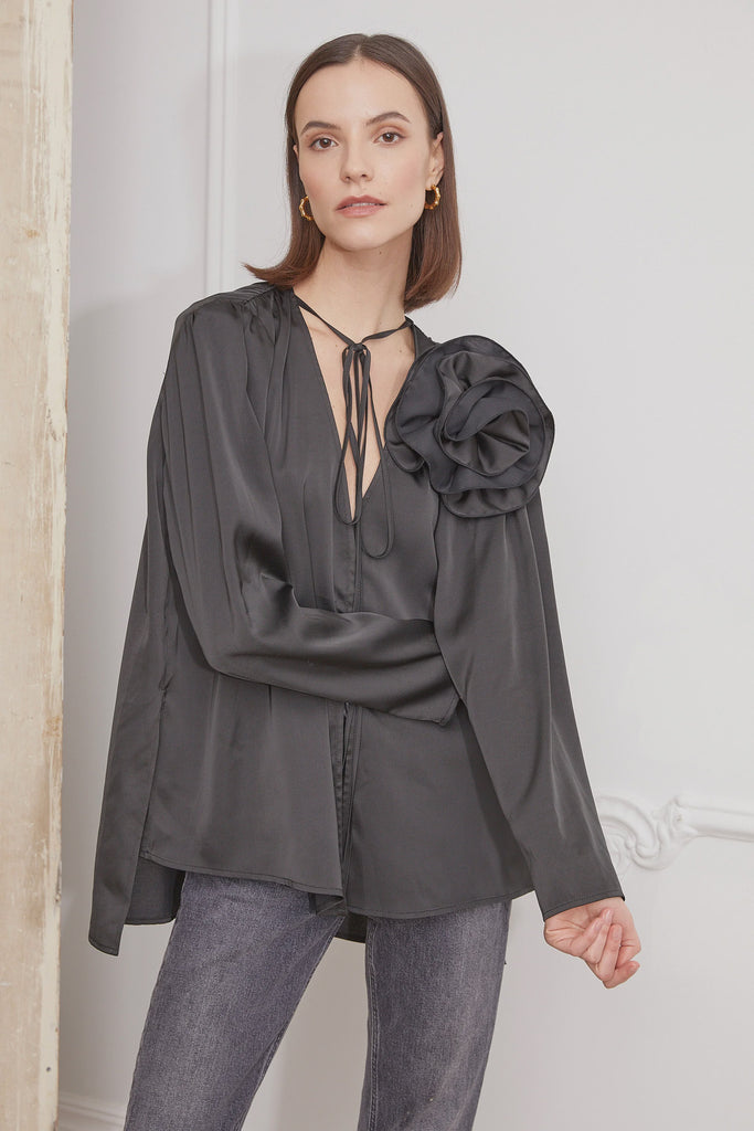 Impero blouse  with rosette