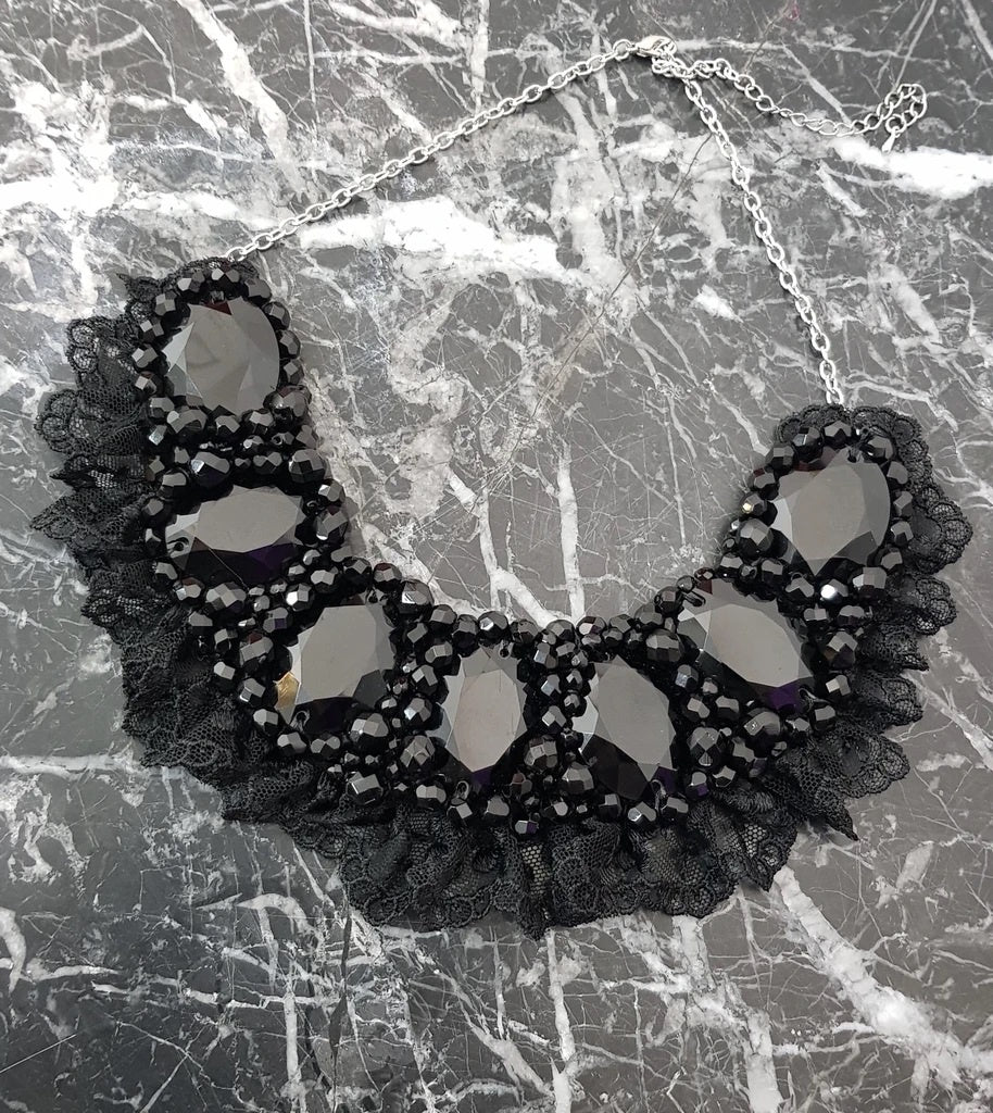 Small Collar - Black with Black Lace