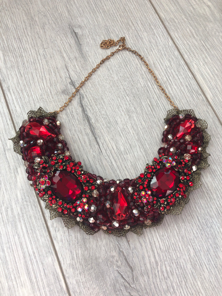 Small Collar - Burgundy Red with a touch of Gold
