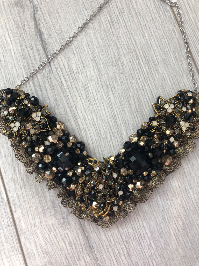 V Collar - Black & Gold with Gold Lace