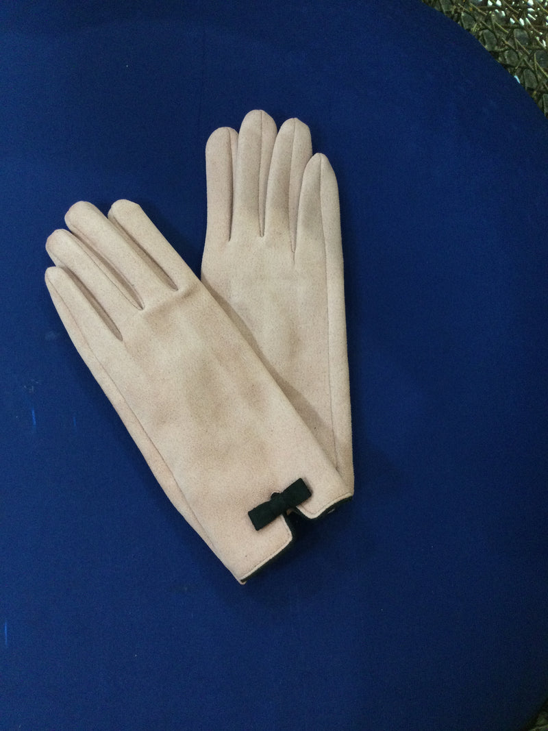 Pink Gloves with Bow