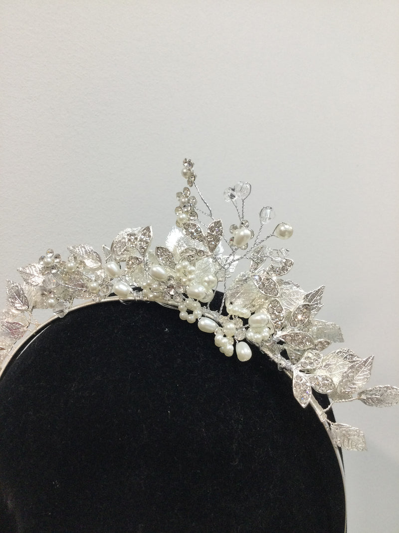 Vida headpiece
