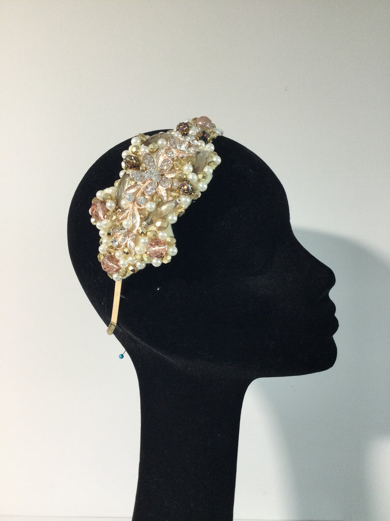 Plumeria in Gold & Pearl Crystals