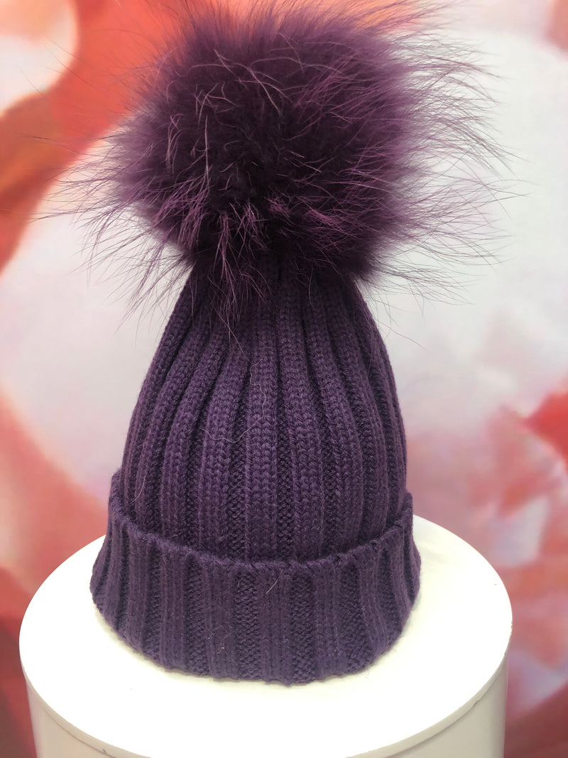 Pom Pom Hat in Purple
