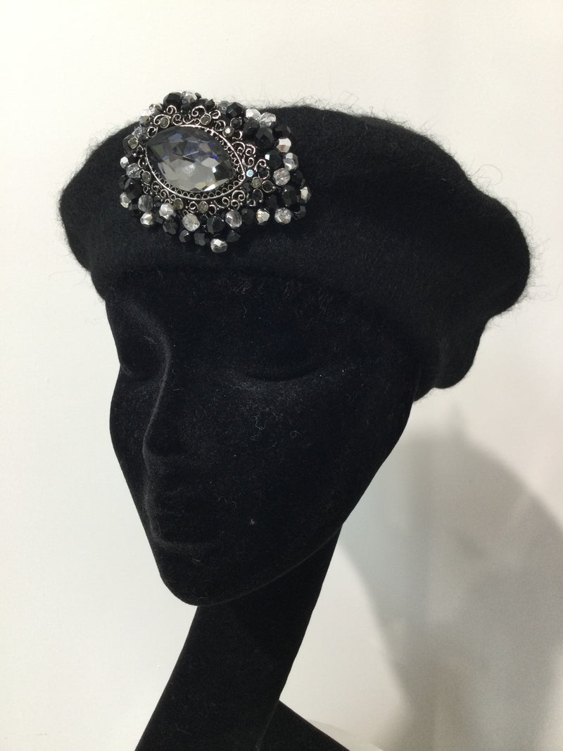 Black Beret with Pewter Diamond